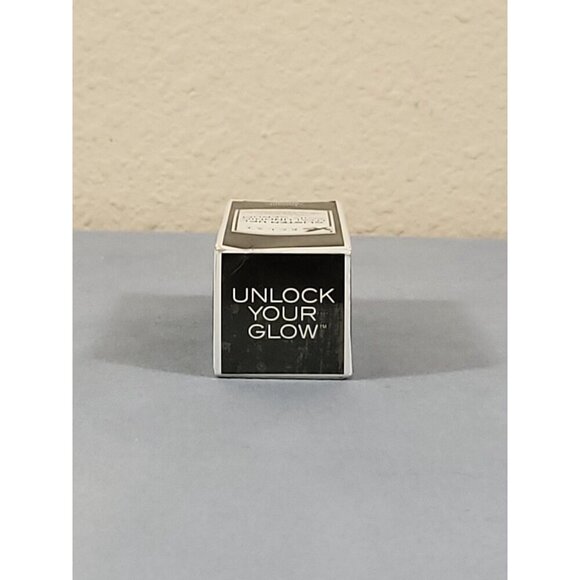 Hyaluronic Acid Serum Vitamin E Aloe Vera 1 oz Eclat Glisten Up! - Picture 5 of 6